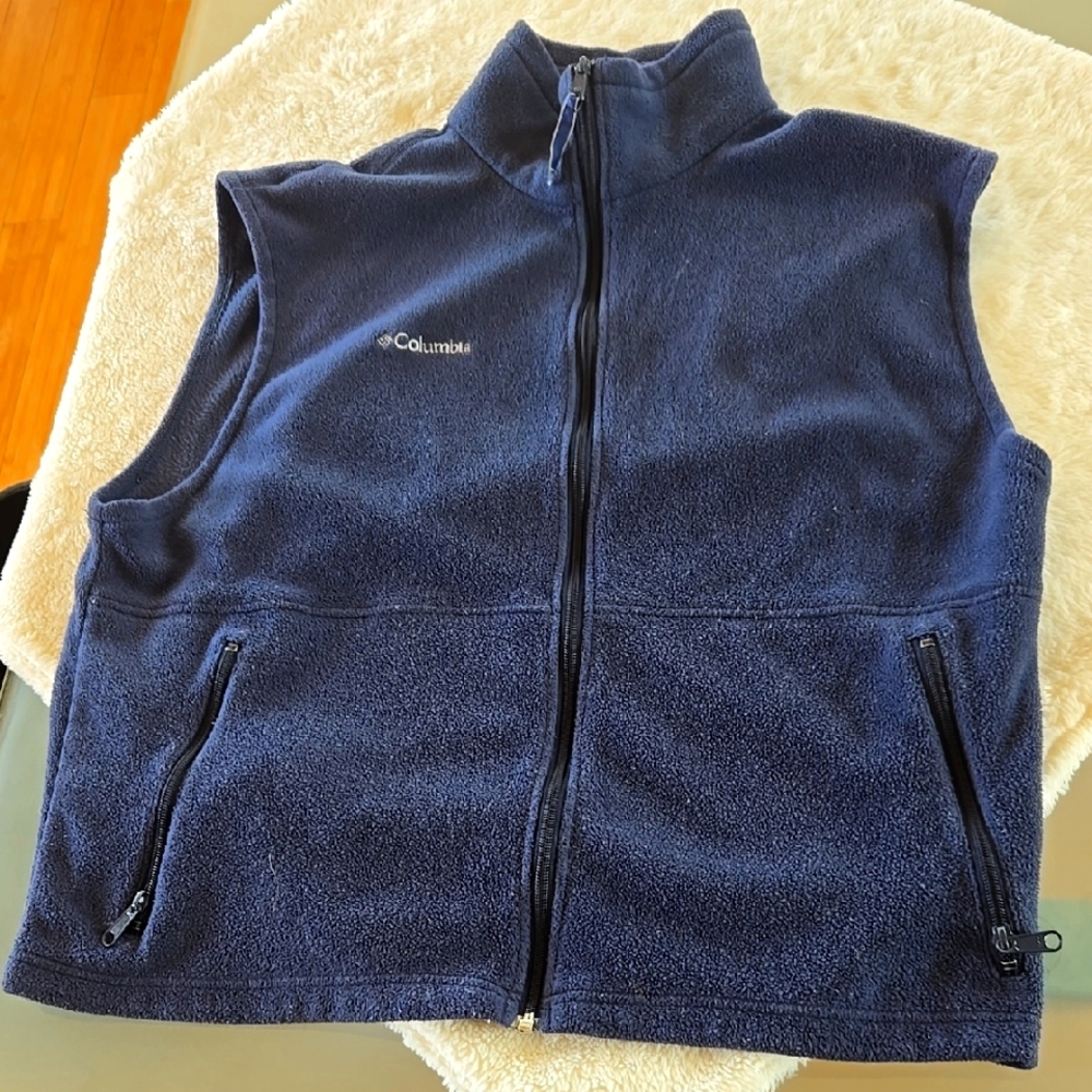 Columbia Men's Navy Blue Fleece Vest